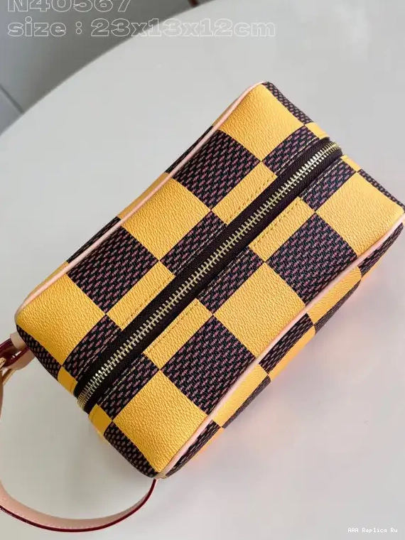 AAA Replica Ru VUITTON bag-23*13*12CM LOUIS KIT DOPP LOCKER 0605